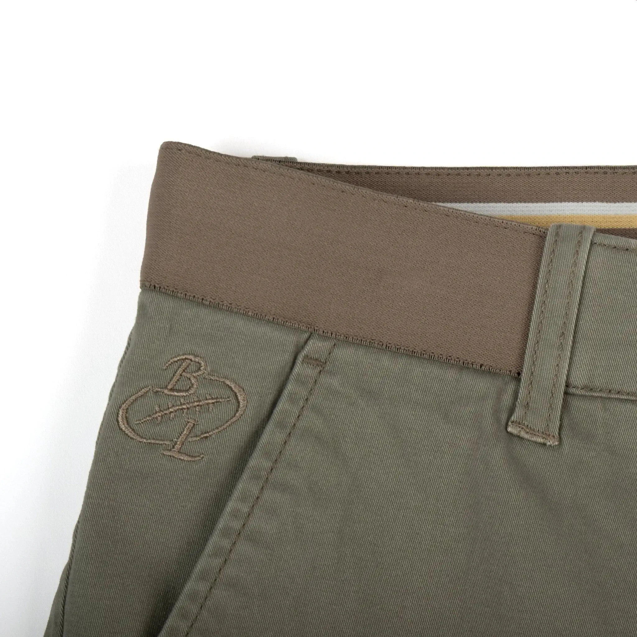 Bermuda coupe chino vert amande - Image 6