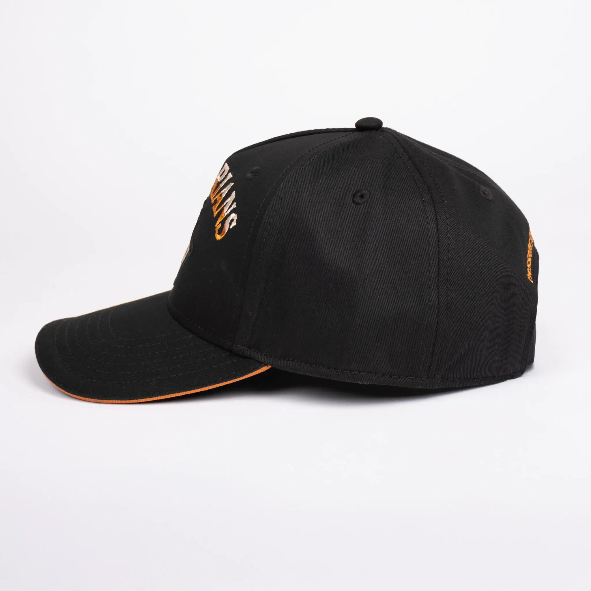 Casquette brodée Barbarians noire - Image 5
