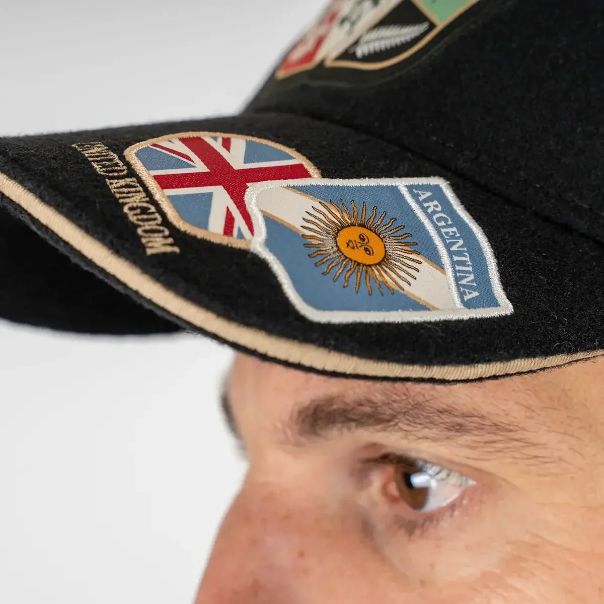 Casquette en velours BARBARIANS multi-nations noire - Image 4