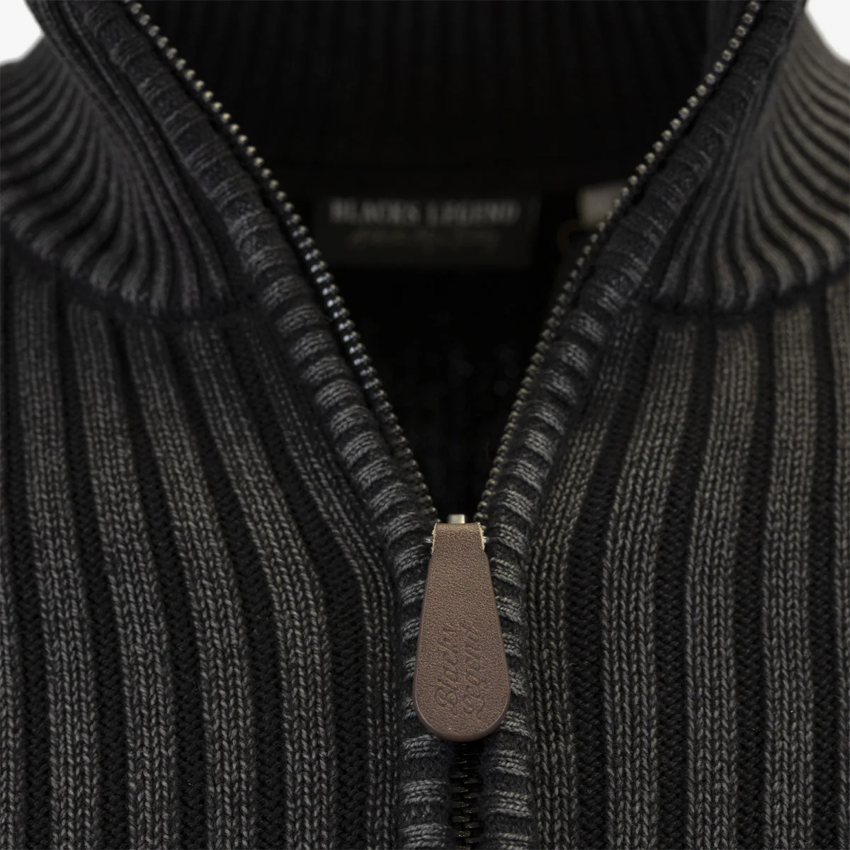 Gilet zippé noir - Image 4