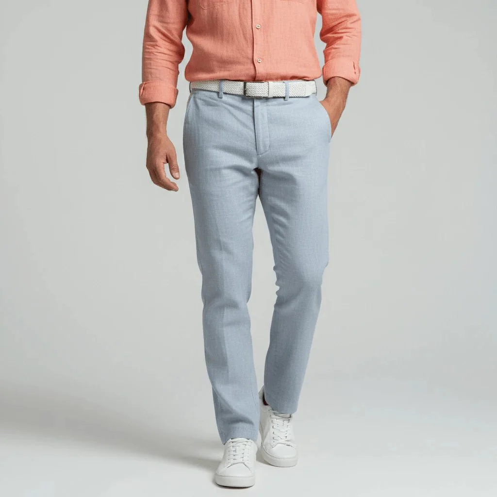 Pantalon chino bleu clair en lin - Image 3