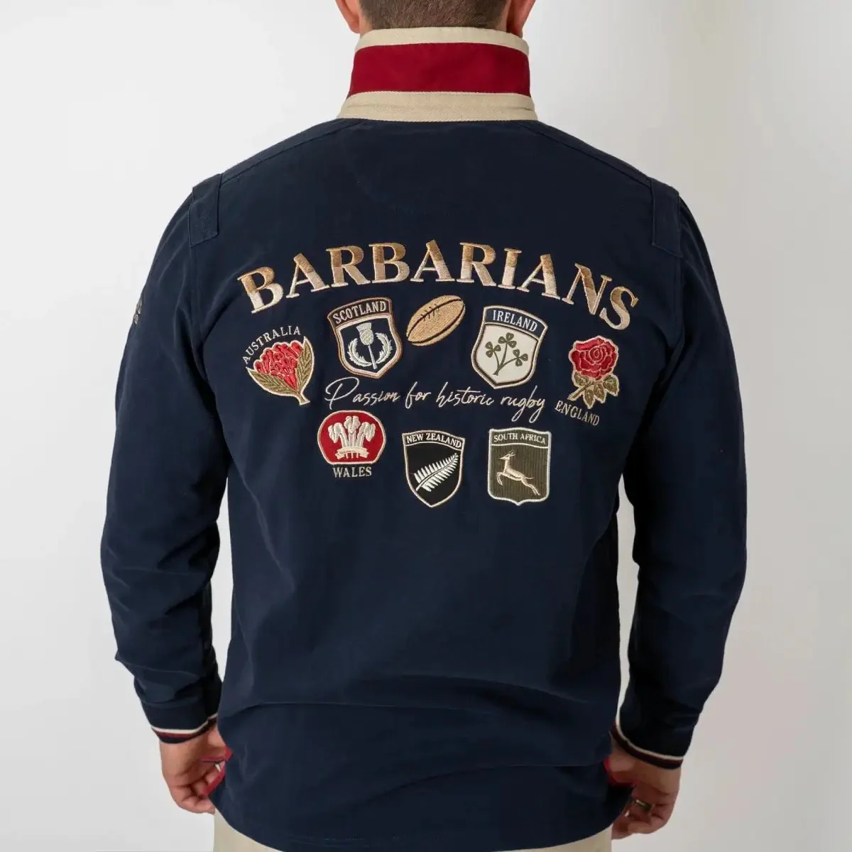 Polo bleu marine à manches longues Barbarians multi-badge - Image 3