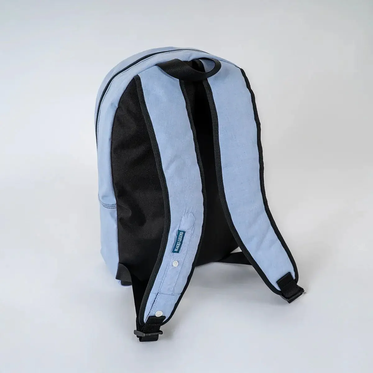 Sac à dos upcyclé bleu ciel - Image 4