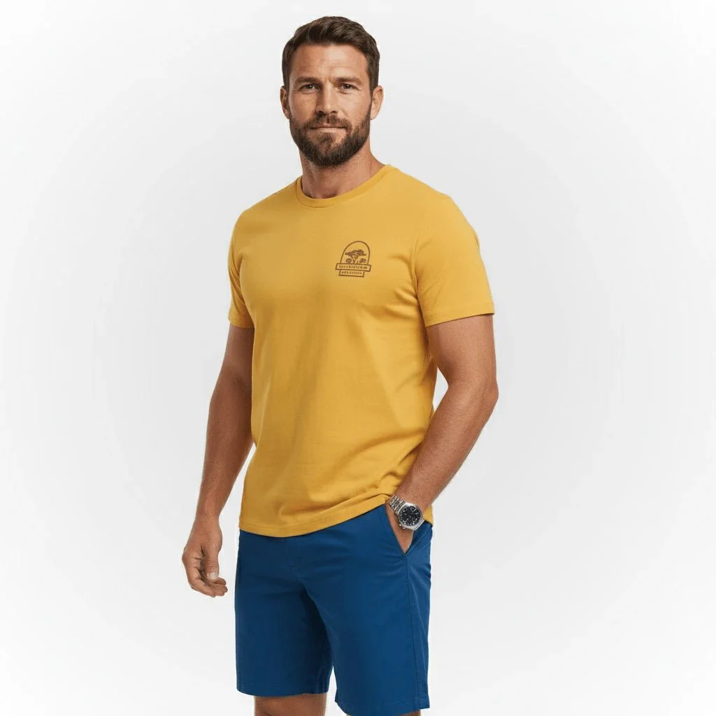 T-shirt expédition jaune ocre col rond