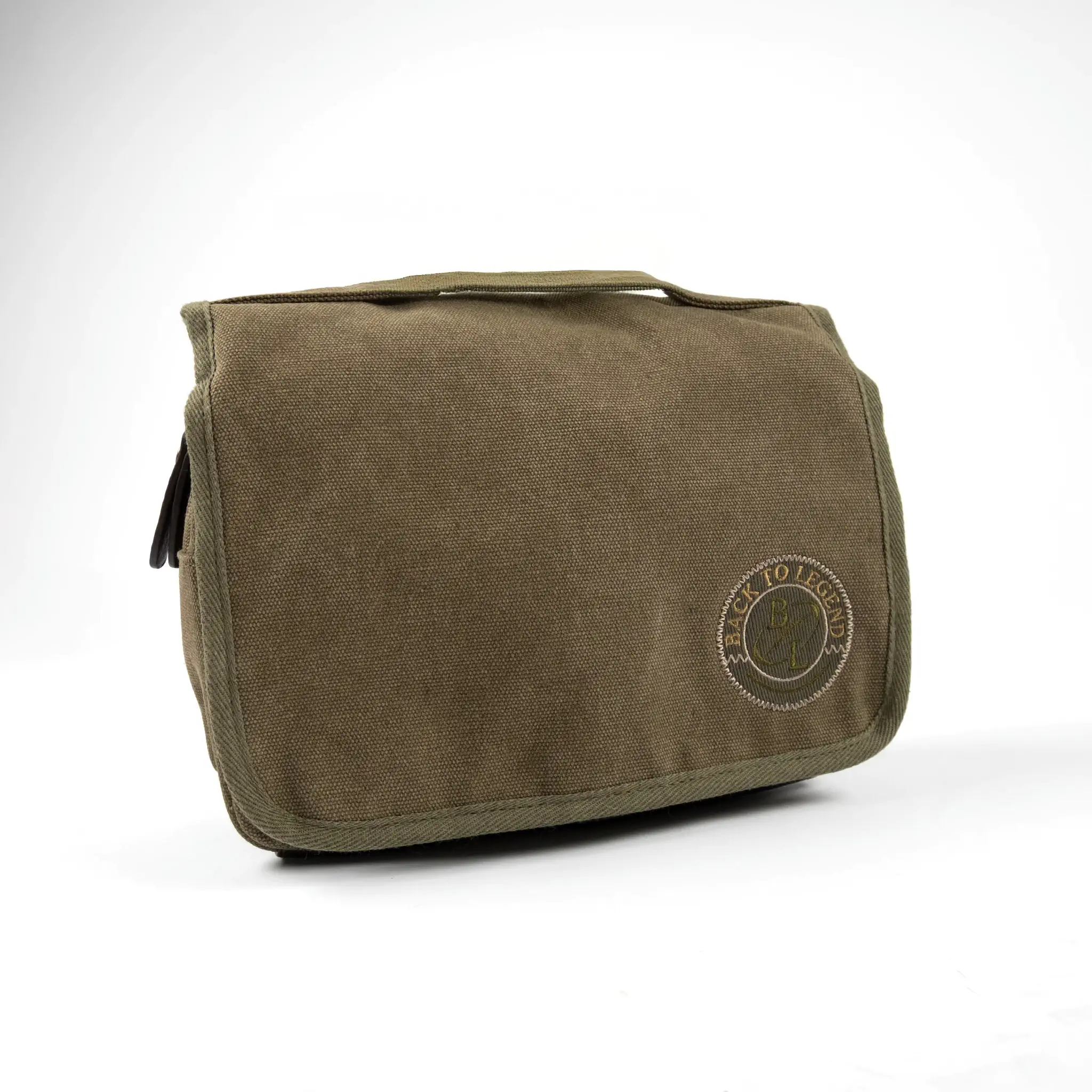 Trousse de toilette kaki