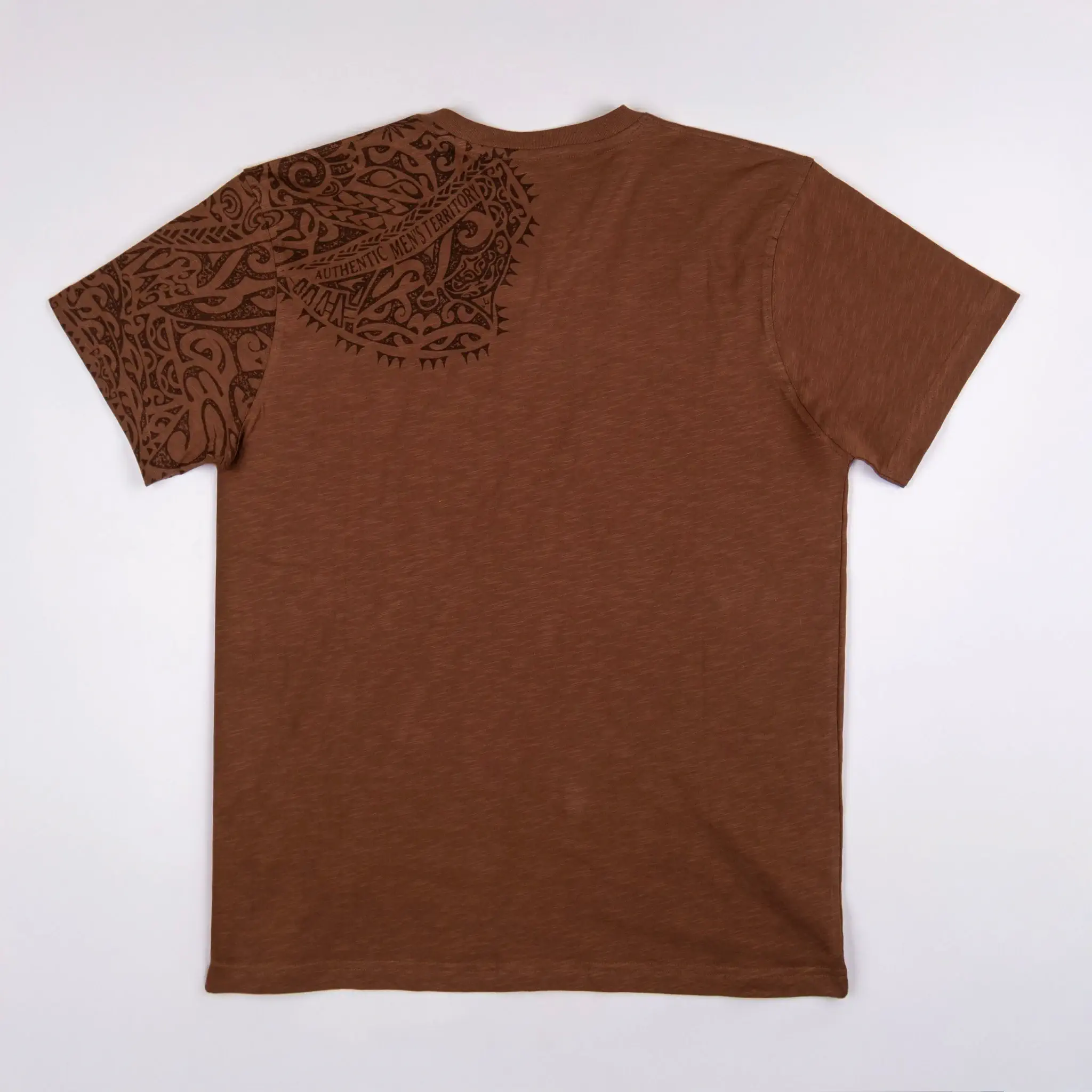T-shirt maori marron col V - Image 4