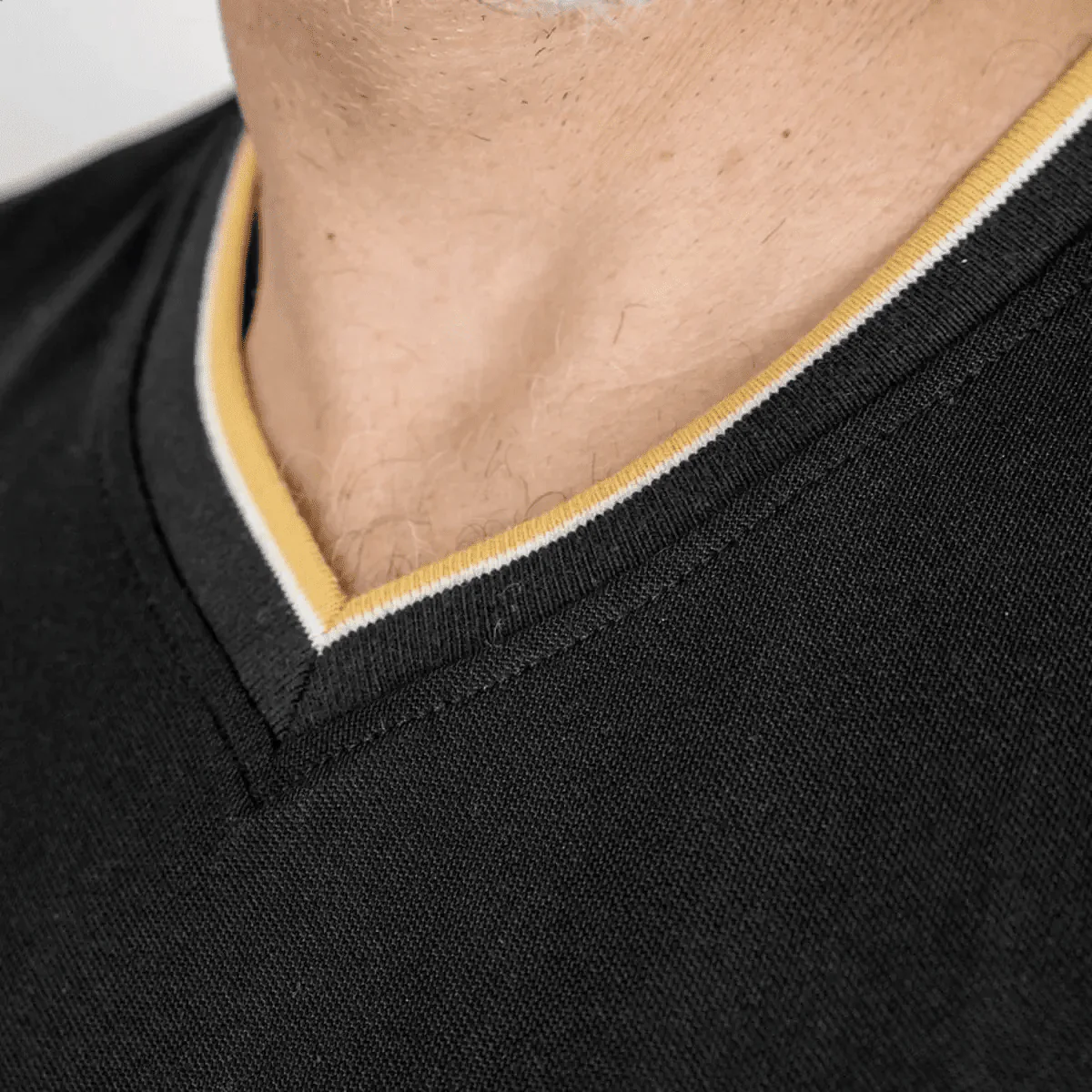 T-shirt BL noir col V - Image 3